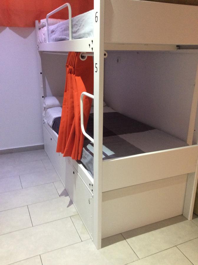 Hostelscat Barcelona Eksteriør billede